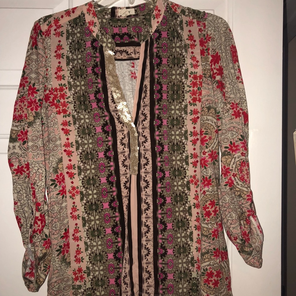 SOLD!!! BOHO Anthropologie top w/beaded detail